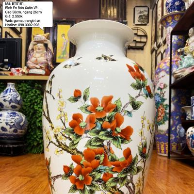 Bình họa tiết Én Báo Xuân Về